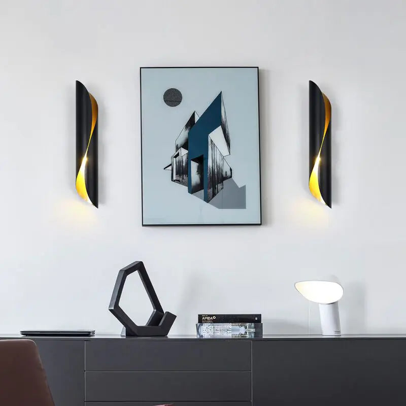 Modern Minimalist Wall Light